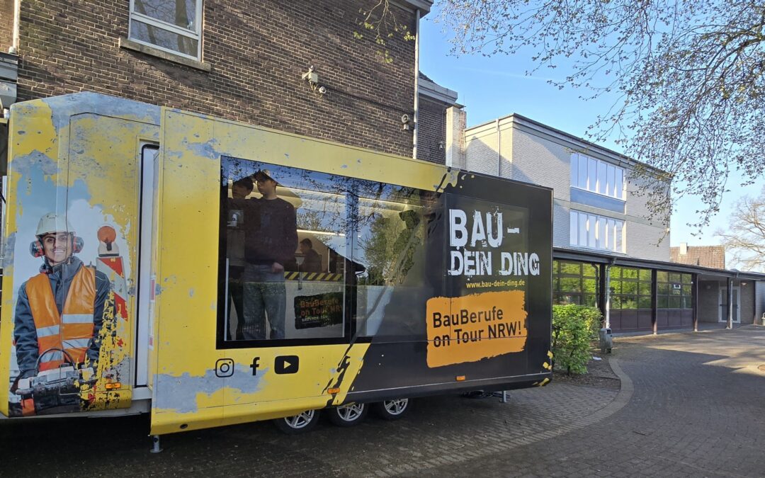 BAU-DEIN-DING!-Truck zu Gast an unserer Schule