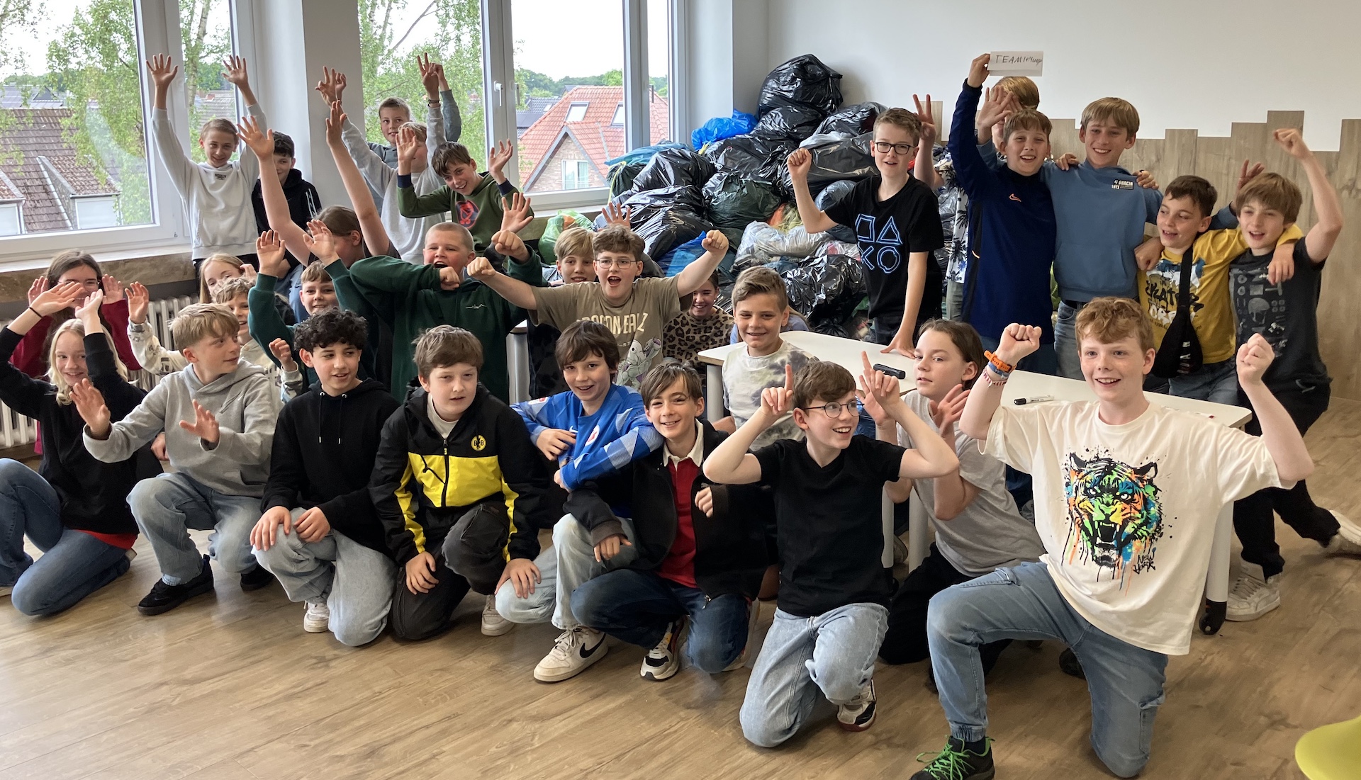 Nachhaltigkeit im Fokus – Unsere Schule beim Textil-Race 2025